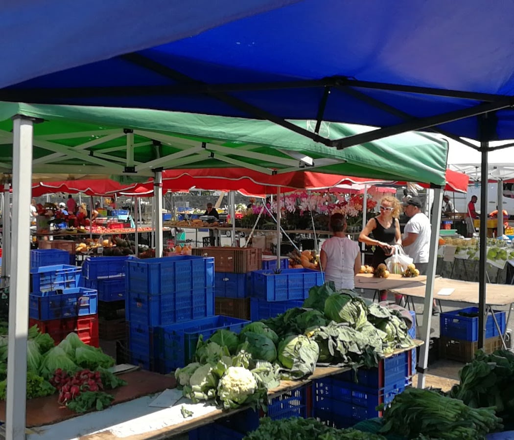 Marché Forain de La Possession 2